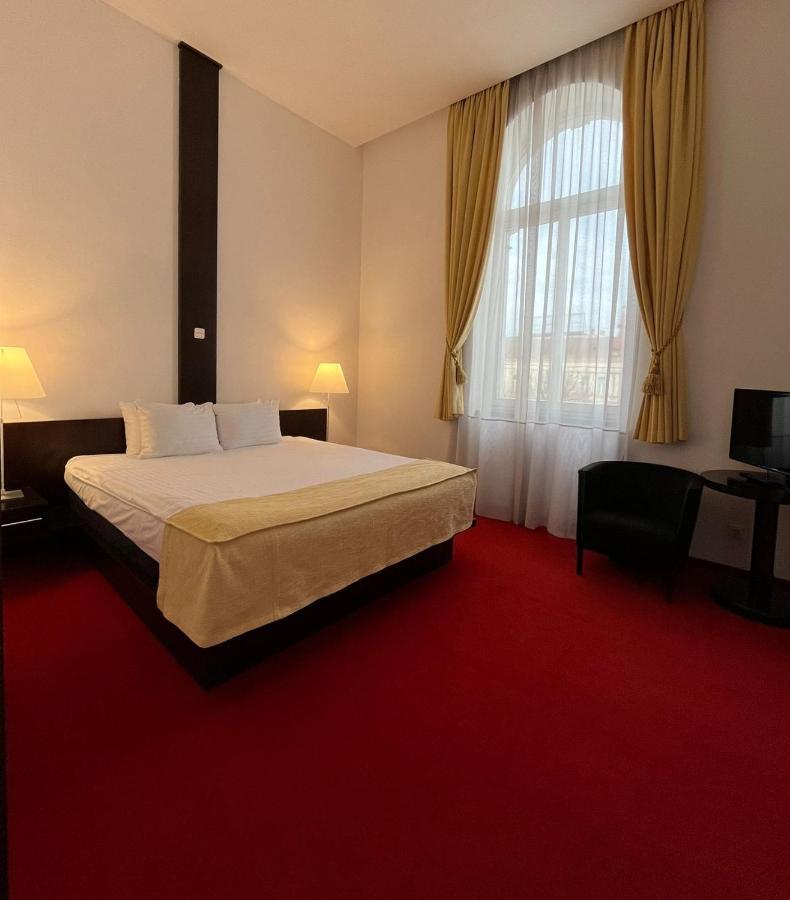 Hotel Concordia Targu Mures Exterior photo